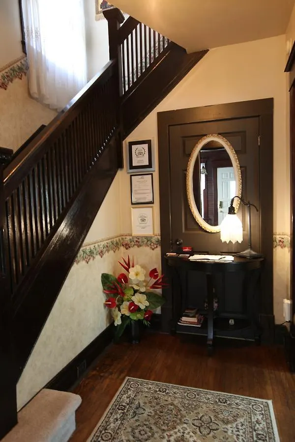 Ambiance By The Falls B&B Ниагара-Фолс Отель типа 